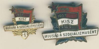 1919-1957. 2db klf KISZ / Ifjúság a Szocializmusért kitűző T:2