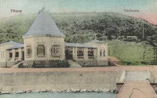 Tihany hajókikötő váróterem