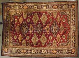 Nagyméretű, kiváló állapotú perzsaszőnyeg / Pesian carpet 260x140 cm