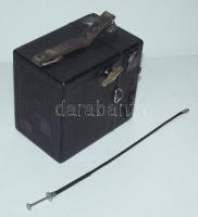 Háború előtti Zeiss Ikon fényképezőgép tokkal, kioldóval, szép állapotban / Vintage camera in good s...