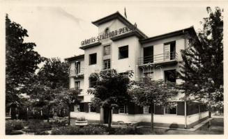 Balatonlelle Gyárfás szálloda