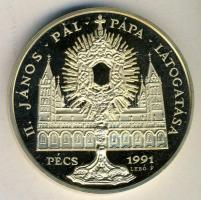 1991. "Napjaink magyar történelme - II. János Pál Pápa látogatása-Pécs" nagyalakú, piefort (vastag), aranyozott emlékérem (d:65mm) T:PP