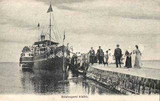 Balaton hajókikötő gőzössel