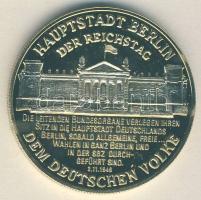 Németország DN. "Hauptstadt Berlin / Der Reichstag" aranyozott ffém emlékérem T:BU
