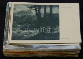 106 db vegyes, modern külföldi képeslap, néhány régivel / 106 mixed worldwide town-view cards