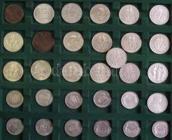 50db-ból álló ezüst-és fémpénz gyűjtemény kivehető tálcás éremtartó dobozban: 1800S 3Kr + 1851G 2Kr ...