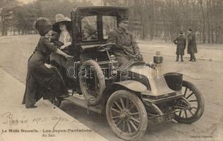 Automobile in Paris, new fashion for the ladies - skirt pants (EB)