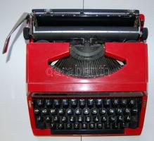 Silver-Reed típusú régi táskaírógép