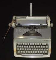 Zetka csehszlovák írógép tokkal  / Zetka Czechoslovakian typewriter