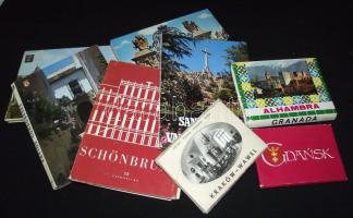 8 db külföldi városképes leporello az 1950-es évektől napjainkig