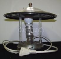 Régies fém asztali lámpa