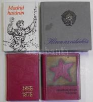 4 db munkásőr és katonai témájú minikönyv