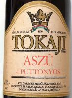 1983-as évjáratú 4 puttonyos Tokaji Aszú, az évek során szakszerűen tárolva