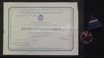 1951. A Közbiztonsági Érem bronz fokozata a rendőrség tagjai részére, adományozói okirattal T:2