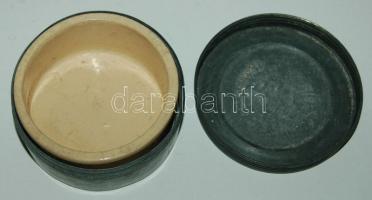 Háború előtti gyógyszeres tégely