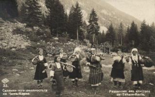 Bulgarian peasant women, Borovets / Cham Koria