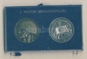 1969. "Magyar Néphadsereg" 2 klf fém plakett plasztik dobozban T:1