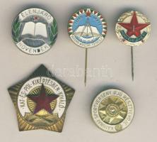 5db klf katonai jelvény, mint: Katonai Műszaki Főiskola, Élenjáró Növendék, Honvédelemért, Katonai Sportverseny Ifjú résztvevője és Kat. és Pol. kiképzésben kiváló T:2
