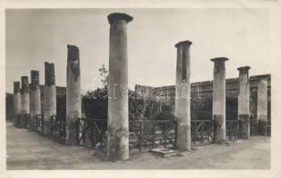 11 db jó minőségű, háború előtti európai városképes lap - egy híján mind használatlan