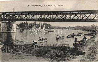 Juvisy-Draveil bridge, fishermen