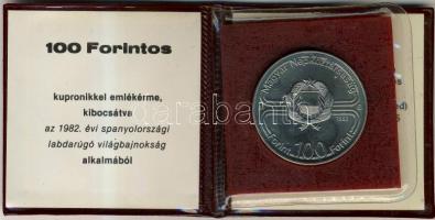 1982. 100Ft "Labdarúgó VB" T:BU Eredeti tokban, tanúsítvánnyal!