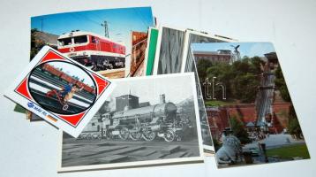 74 db vegyes használatlan vasutas képeslap, nagyrészt MÁV szerelvényekkel