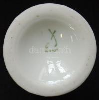 Erdély címerével és "Erdély Visszatért 1940" felirattal ellátott porcelán váza / Chinaware...