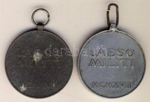 Ausztria 1918. "Laeso Militi - Károly" hadiérem Alumínium másolattal T:3 /  Austria 1918. "Laeso Militi - CAROLVS" Combat Wound Medal with Aluminium copy C:F