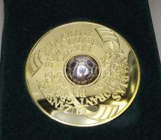 2003. "Magyarország-Anglia 6:3" aranyozott ffém emlékérem, közepén mozgatható focilabdával T:PP Díszdobozban!