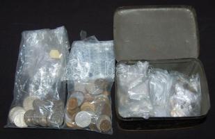 Vegyes világpénz tétel, összesen 1,6kg T:vegyes /Mixed world coins 1,6kg C:mixed