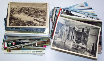 200 db vegyes modern, főleg európai városképes lap néhány régivel / 200 mixed town-view cards