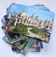 100 db vegyes modern, főleg európai városképes lap / 100 mixed town-view cards