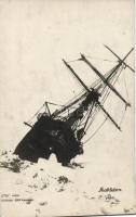 Endurance, the ship of Shackleton at the South Pole