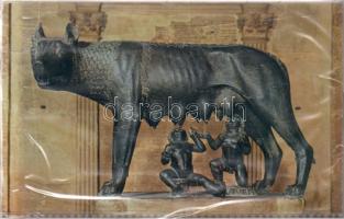 15 db olasz római modern városképes kpeslap (közte Romulus és Remus szobra, Michelangelo Mózes szobra, Angyalvár stb.)