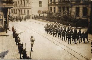 1921 Felső-Szilézia, Francia katona temetése, népszavazás előtti terrorista bombázás áldozata / 1921...