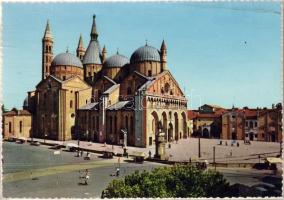 13 db olasz modern városképes képeslap (4 db Velence, 6 db Dolomitok hegység, 3 db Padova, (közte: Velencei Szt. Márk Bazilika, és Padovai SZt. Antal Bazilika)