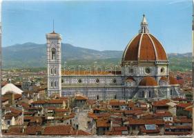 15 db olasz modern városképes képeslap (9 db Firenze, 2 db Genova, 2 db Pisa, 1 db Verona, 1 db Bologna) közte: Firenze, Ufrizi képtár, Katedrális, Pisai ferdetorony, Bolognai Neptun szobor