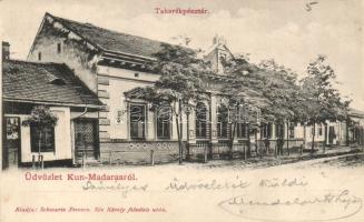 Kunmadaras takarékpénztár