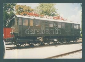 10db klf színes fotó villanymozdonyokról