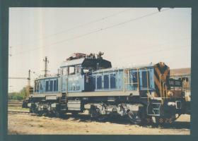 10db klf színes fotó villanymozdonyokról