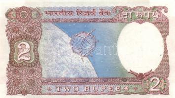 16db-ból álló ázsiai bankjegy tétel, közte Kambodzsa, Bhután, India pénzei T:I (egyiken két apró lyu...