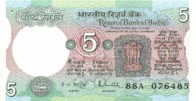 16db-ból álló ázsiai bankjegy tétel, közte Kambodzsa, Bhután, India pénzei T:I (egyiken két apró lyu...