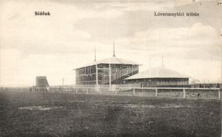 Siófok lóversenytéri tribün