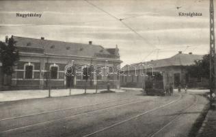 Budapest XXII. Nagytétény községháza villamossal