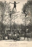 Hagenbeck´s Asia Expo acrobats