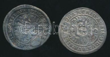 Ausztria 1697. 1Kr Ag "Lipót" + 1700. 1Kr Ag "Lipót" T:3,3- /
Austria 1697. 1 Kr...