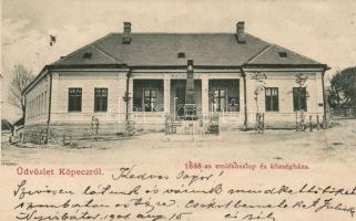 Köpec town hall and military monument