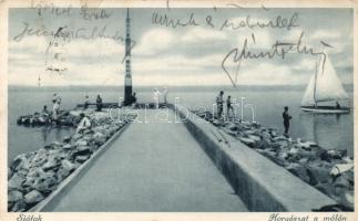 Siófok móló, horgászok