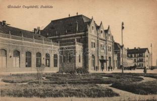 Cegléd Vasútállomás (fa)