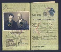 1938 Keményfedeles magyar útlevél házaspár részére / Hungarian passport for couple